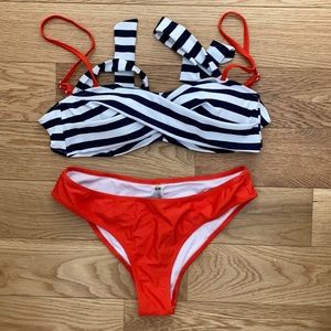 cupshe navy striped bikini
